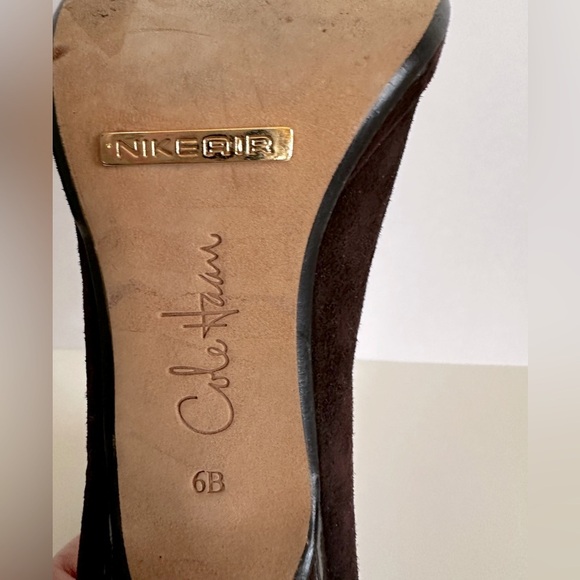 Cole Haan Brown Suede Nike Air Technology Heels- 6 - Picture 6 of 6